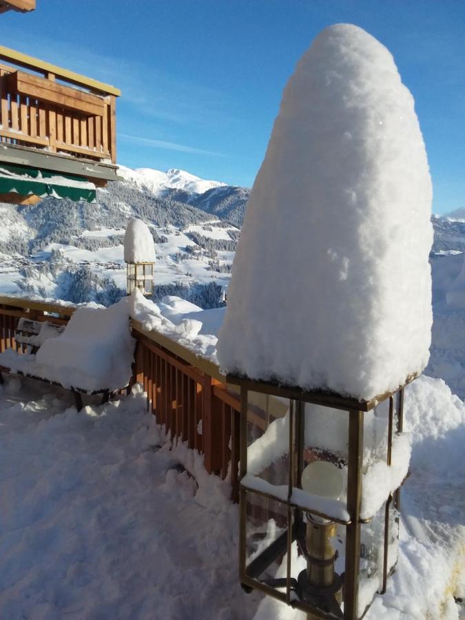 Hotel Schoene Aussicht Kartitsch Bagian luar foto