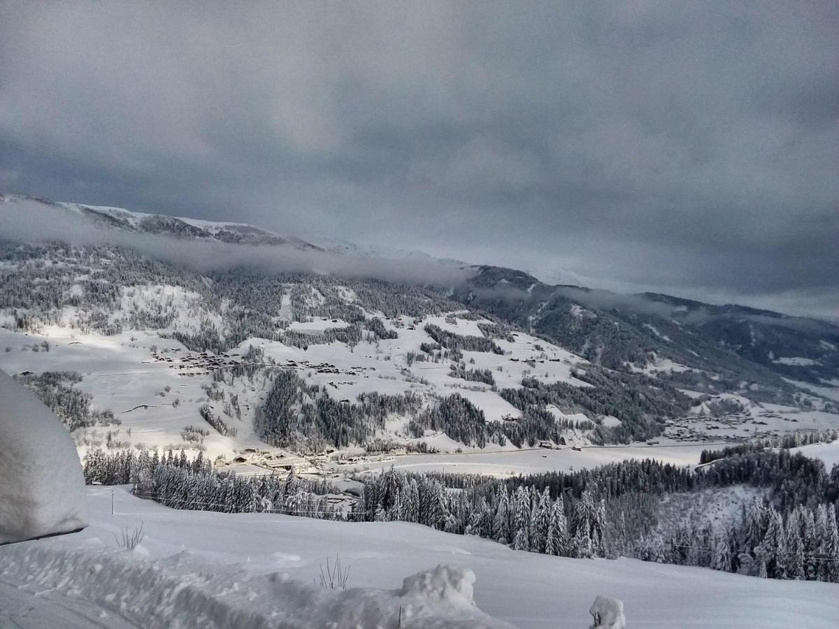 Hotel Schoene Aussicht Kartitsch Bagian luar foto