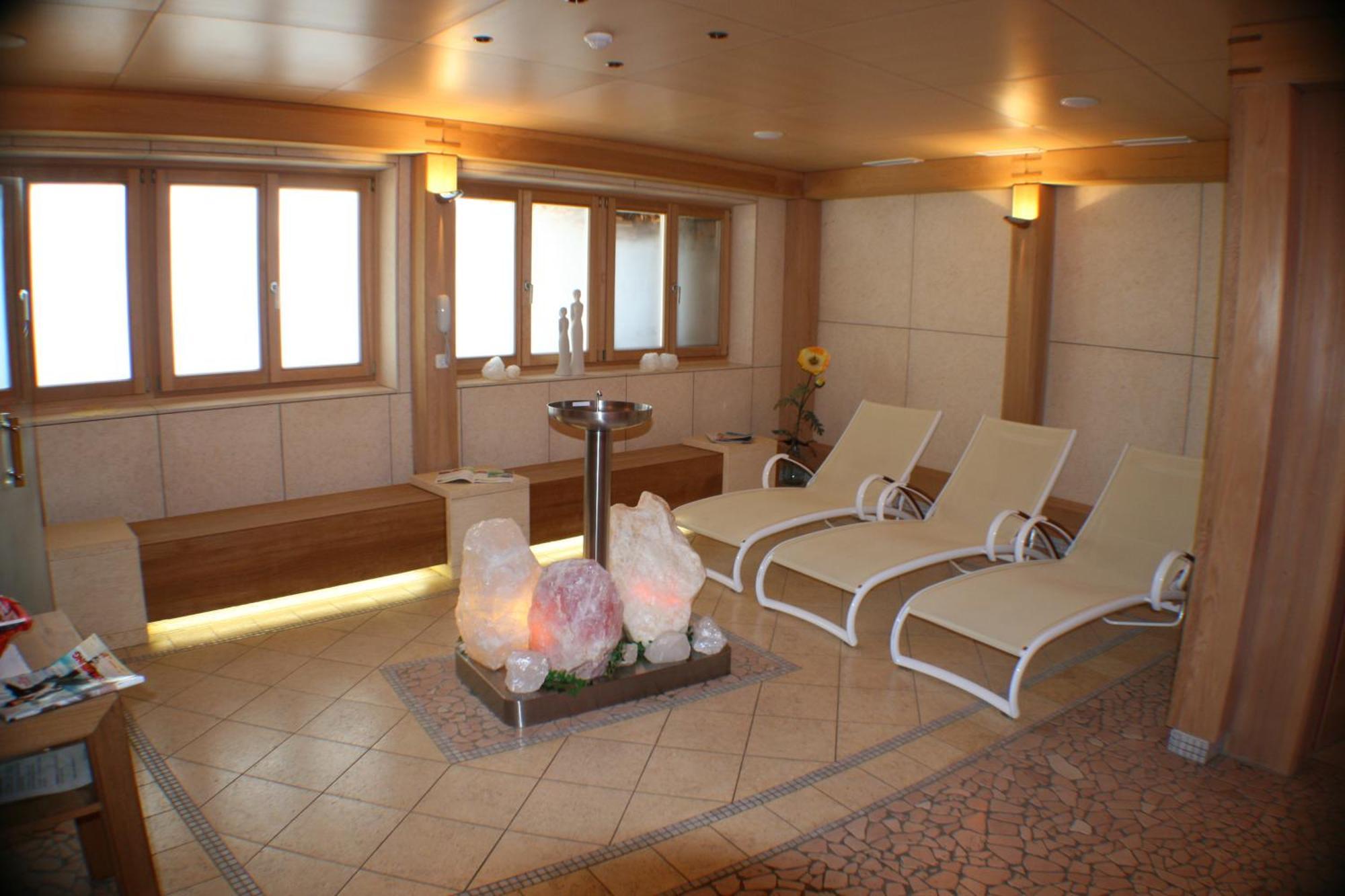 Hotel Schoene Aussicht Kartitsch Bagian luar foto